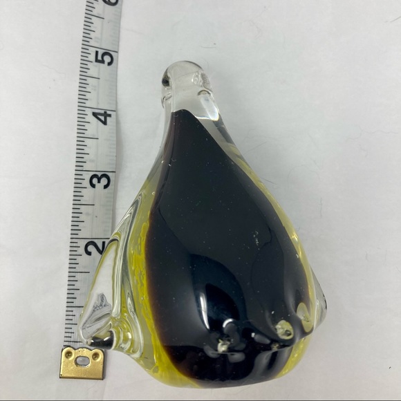 Vintage art glass penguin paperweight - Picture 5 of 6